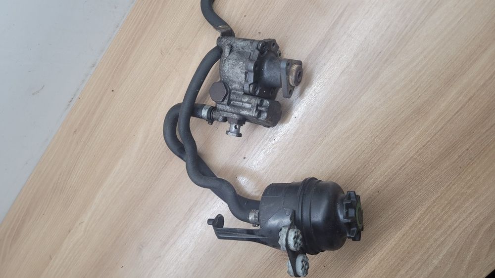 Pompa wspomagania bmw e60 e61 e90 e92 N47 2.0d