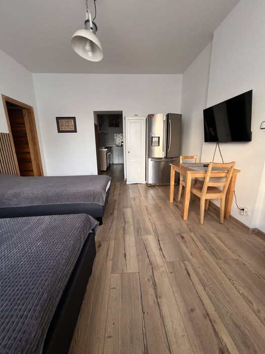 Wynajmę apartament dla 2-5 osób dla firm pracowników i fizyczne osoby