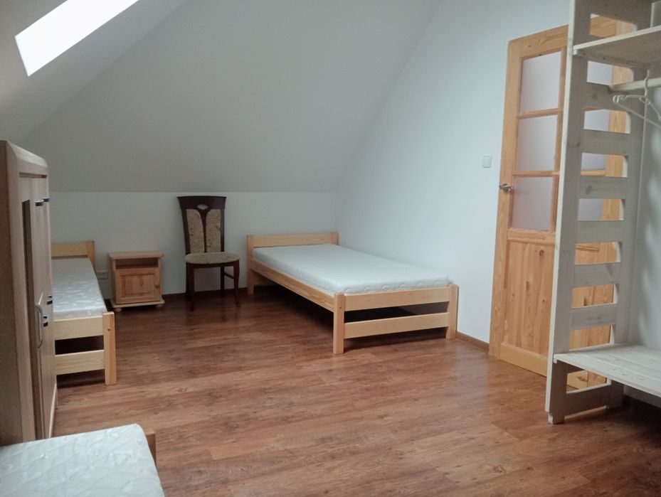 Pokoje - Noclegi - Nowa Wieś Wielka - 10 miejsc - komfortowo-parking