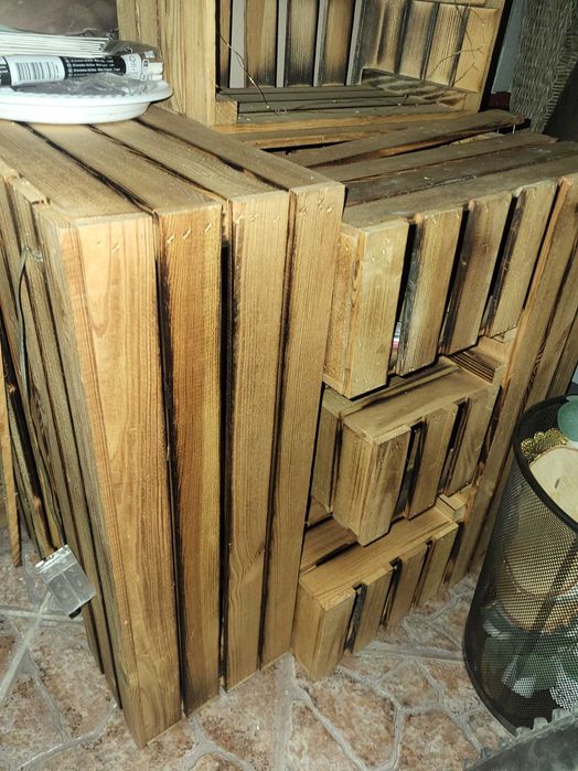 Drewniany napis love