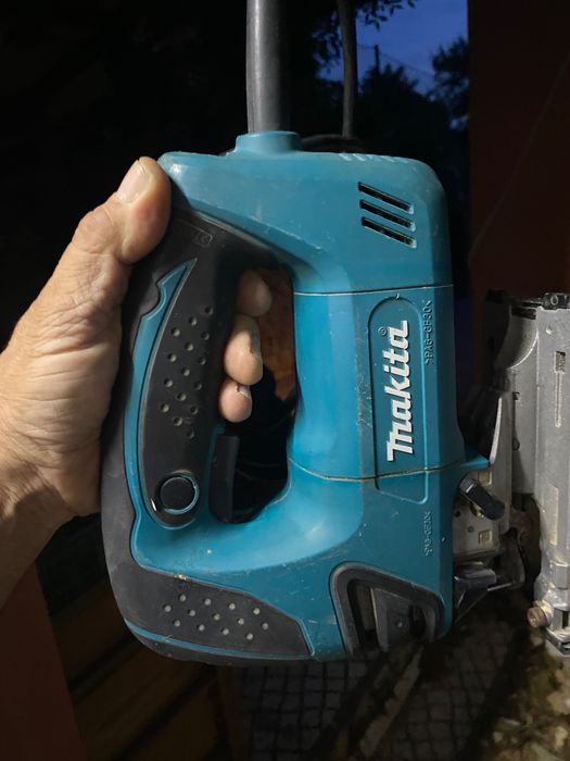 Serra tico tico Makita 4350 FCT