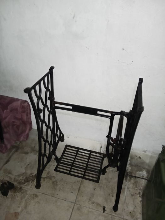 Станина швейної машини ножки під стіл мангал