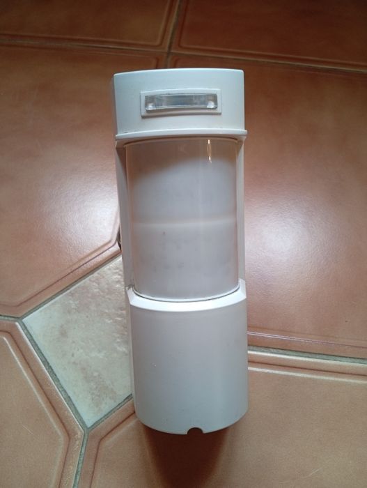 Датчик охранный уличный DSC LC-171