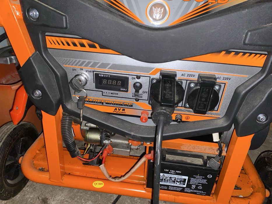 Генератор бензиновий