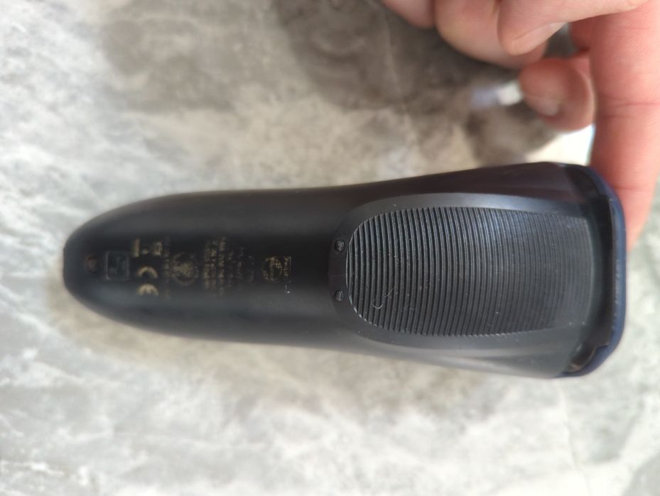 Phillips PT 715  для бриття.