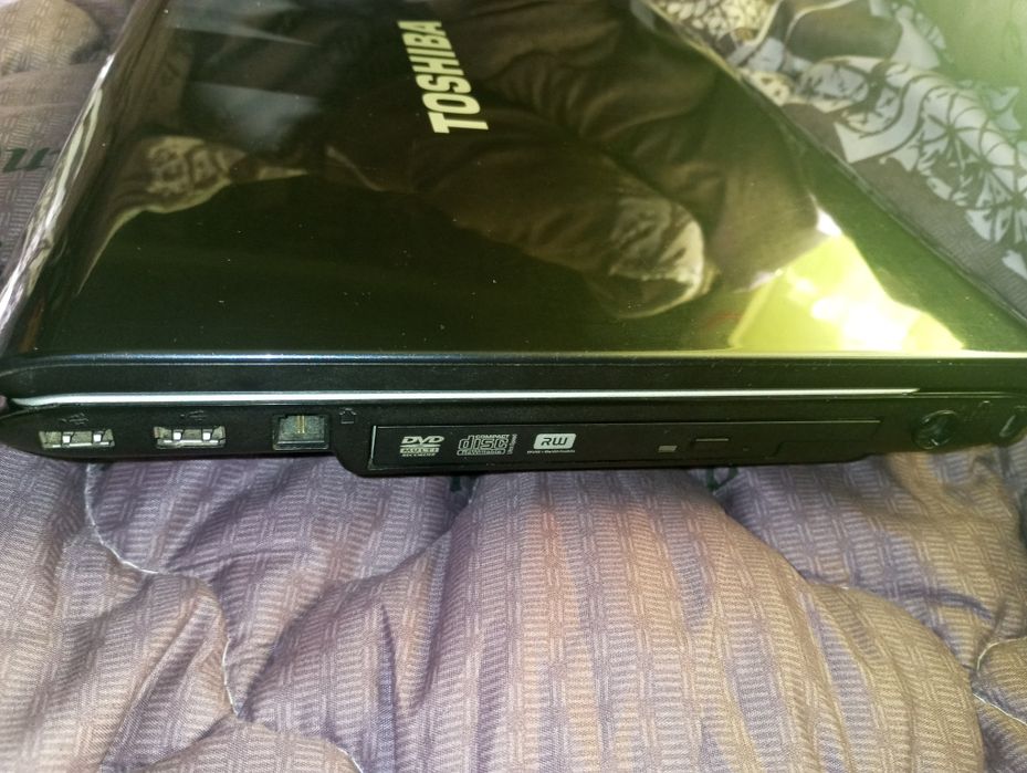 Toshiba Satellite A205-S4670