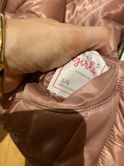 Blusoes/kispo de meninas tamanhos 2-3 e 3-4 como novos reversiveis