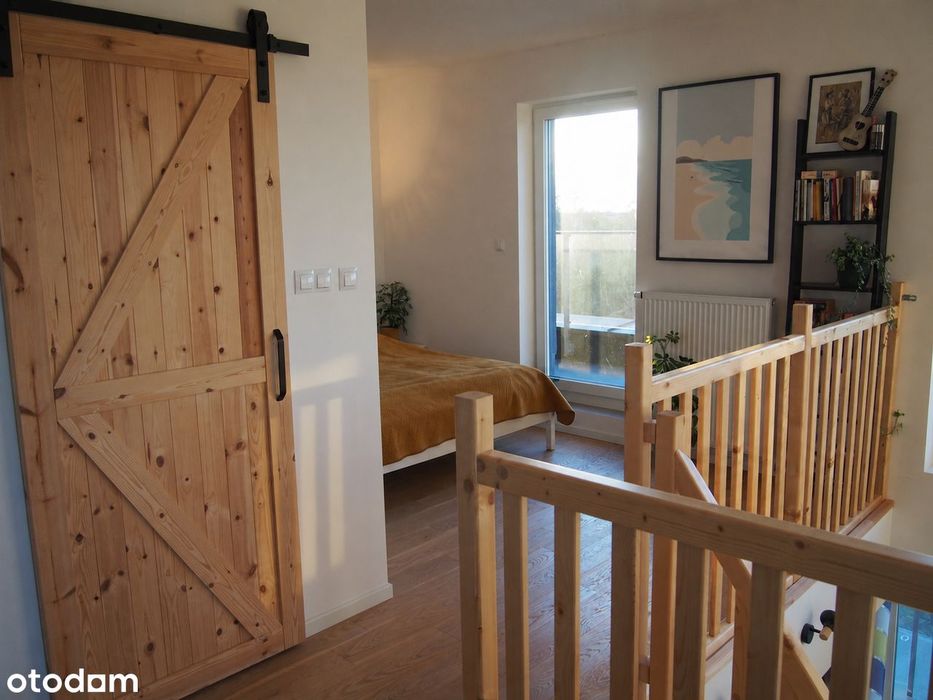 Dwupoziomowe mieszkanie 80 m² z dwoma balkonami, Łomianki Dolne - Więcej