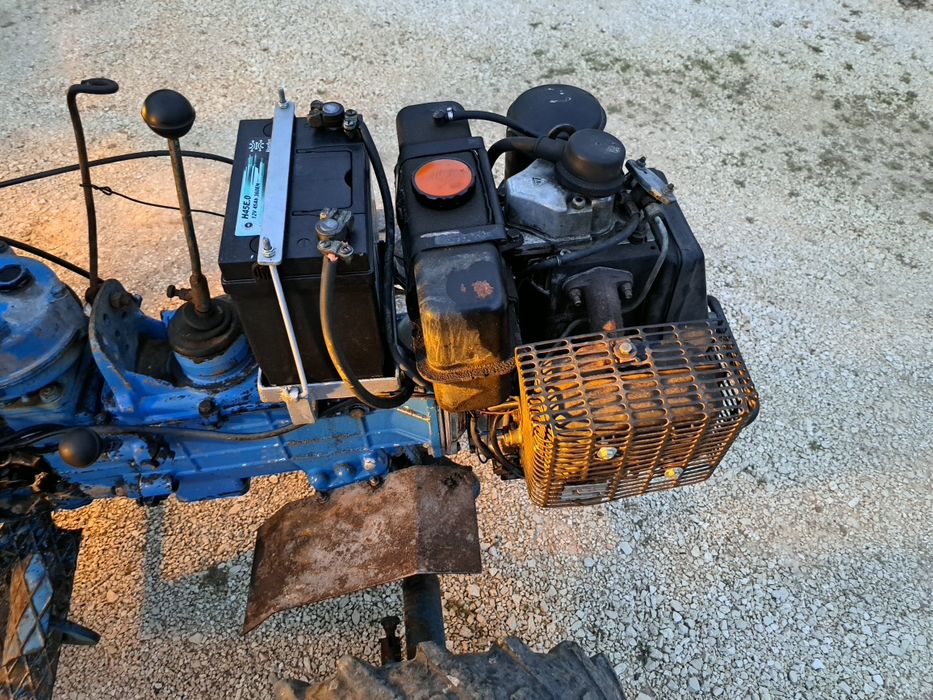 Motocultivador SEP com motor Lombardini 14cv