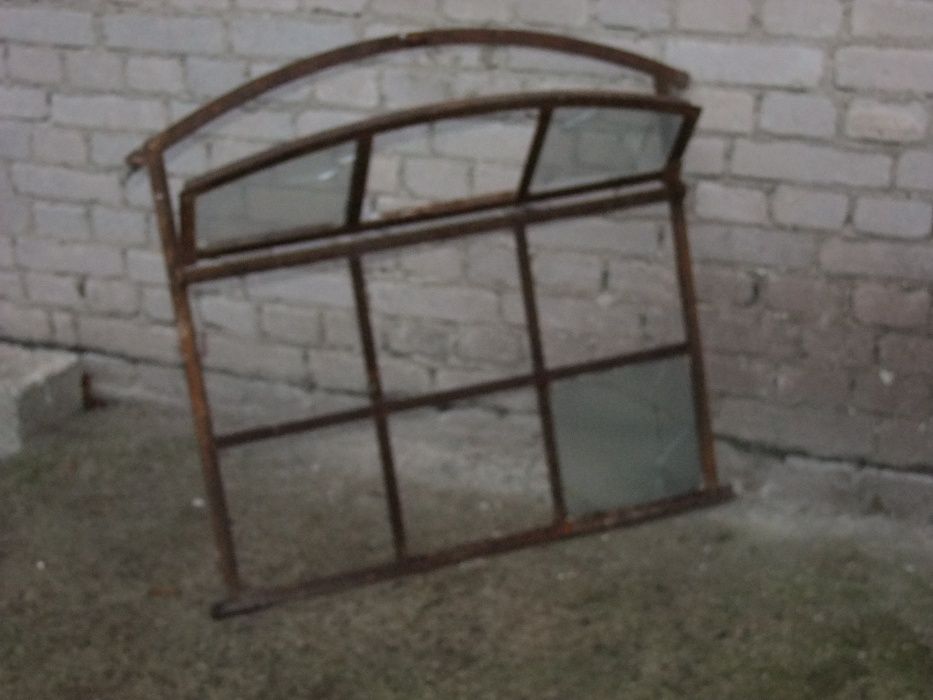 Element ramy okiennej