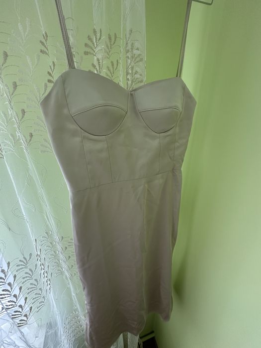 Плаття-корсет міді довжина, груди півобхват 40, талія 35, бедра 45-50