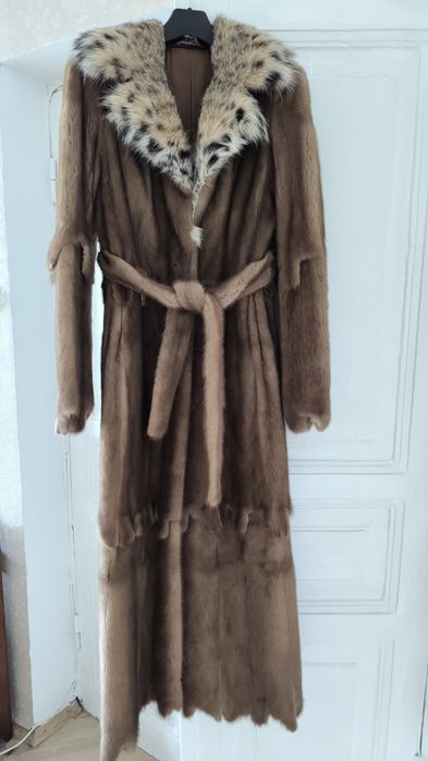 Шуба норкова, комір рись