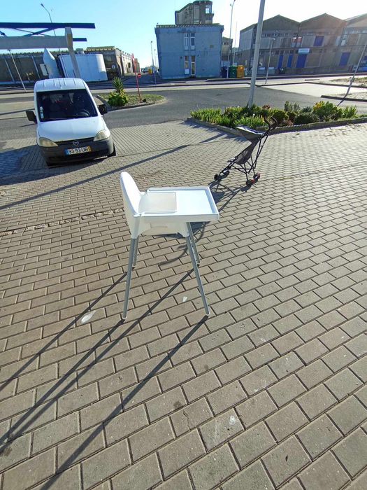 Cadeira/ Mesa bebé IKEA + Carrinho para bebé