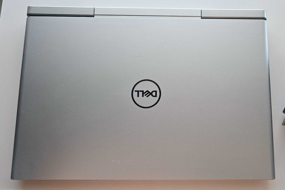 Dell Vostro 15-7580 i7 32GB RAM | idealny do pracy | mocne parametry