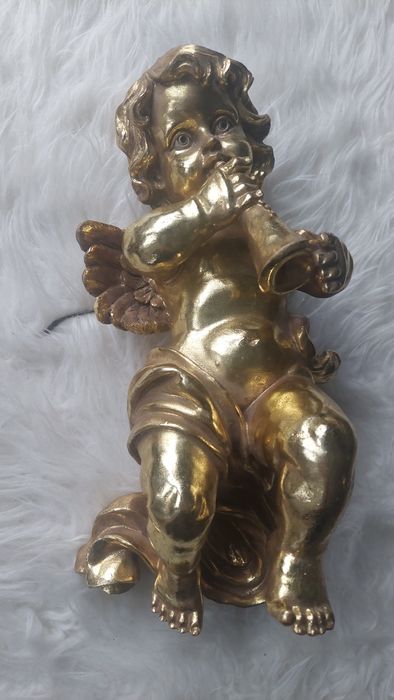 Aniołek złoty wiszszący