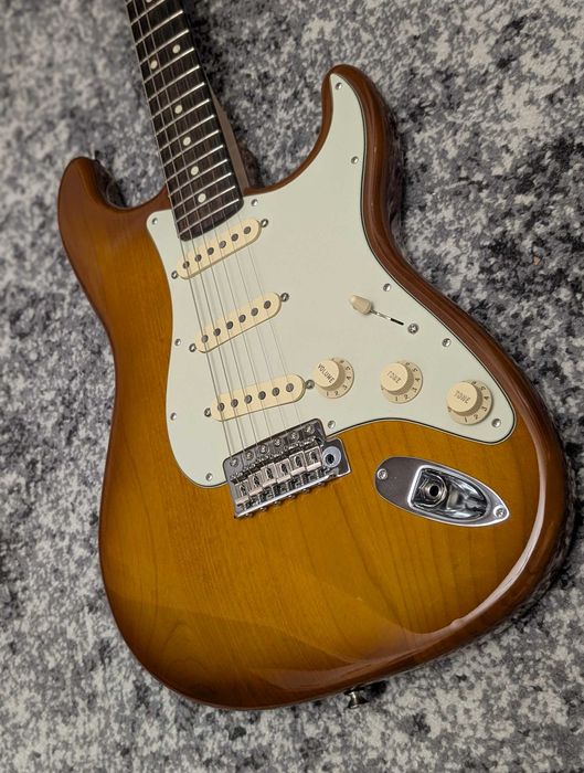 Fender American Performer Stratocaster (Made in USA)