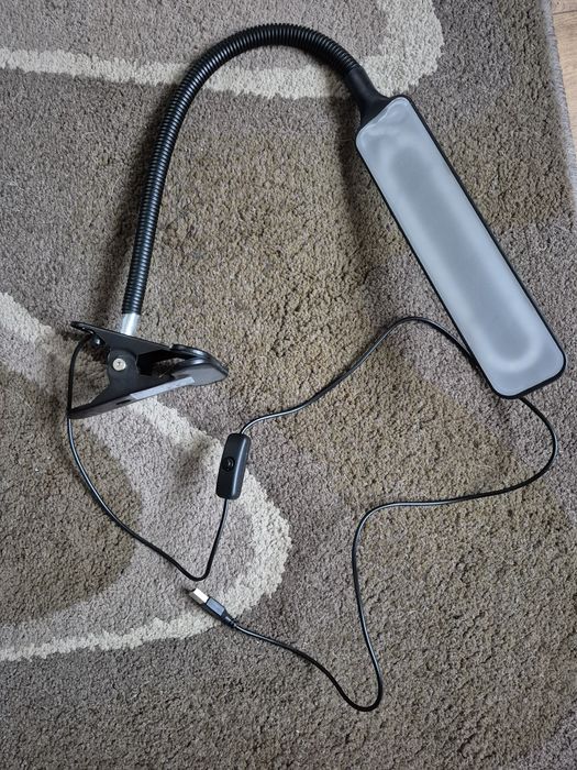 Lampka do biurka led