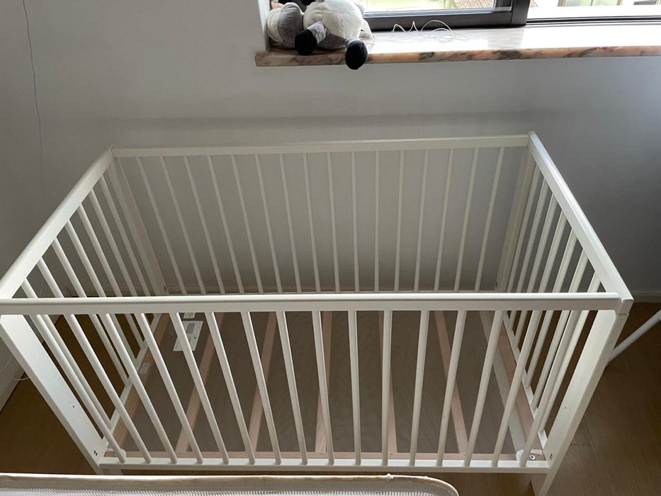 Berço Ikea branco + colchão