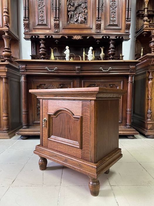 Тумба дубова приліжкова дерево 2988