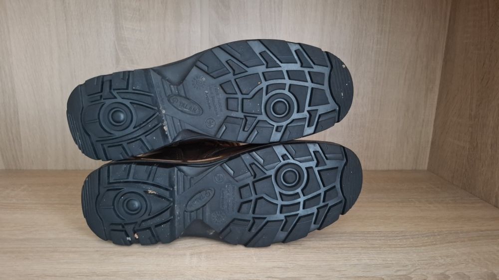 Продам шкіряні натуральні берці