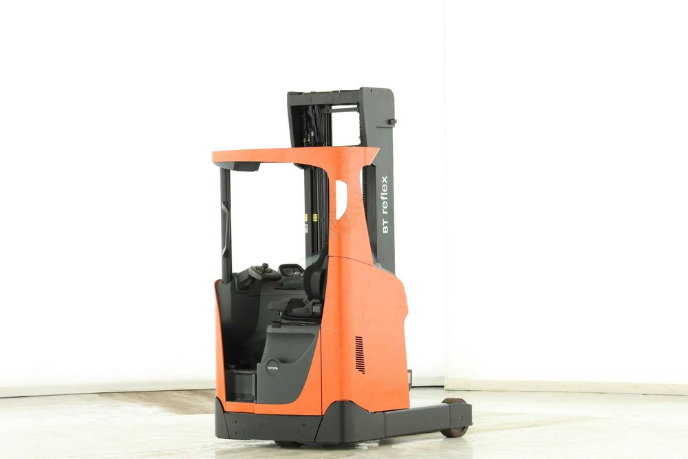 Wózek widłowy RRE140H Toyota 2020r 6,3m przesuw prostownik 48V