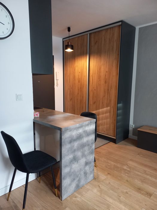 Ul. Legnicka.Kawalerka w apartamentowcu Legnicka Street