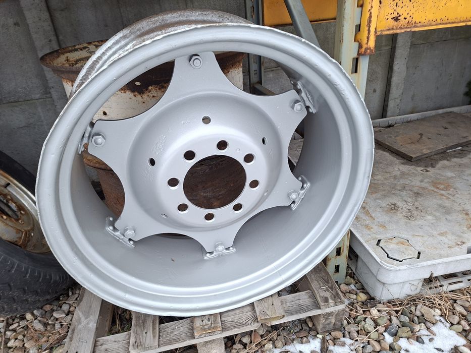 Koło do URSUS C-360 felga z oponą