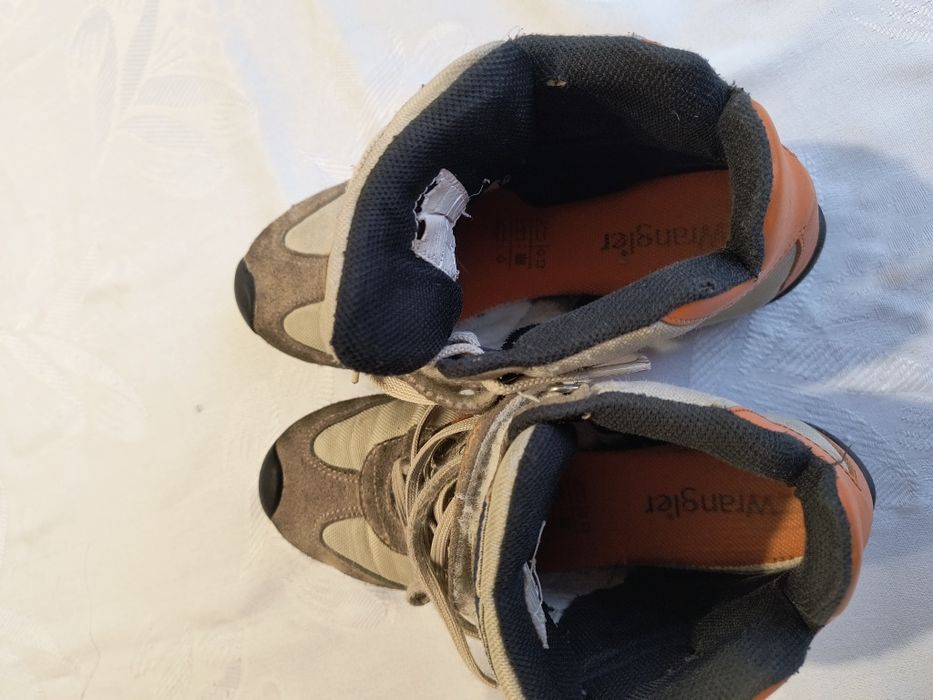 Борцівки.Борцовки.