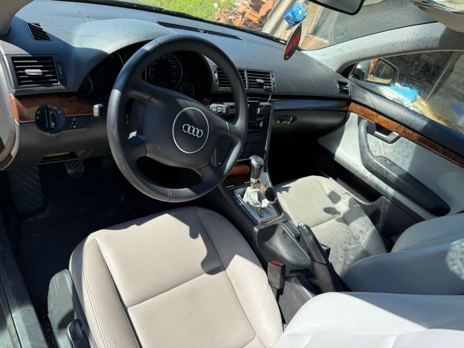 Vendo audi a4 2.5 v6