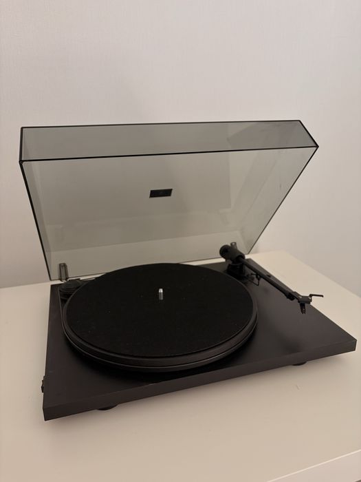 Вініловий програвач Pro-Ject Juke Box S2