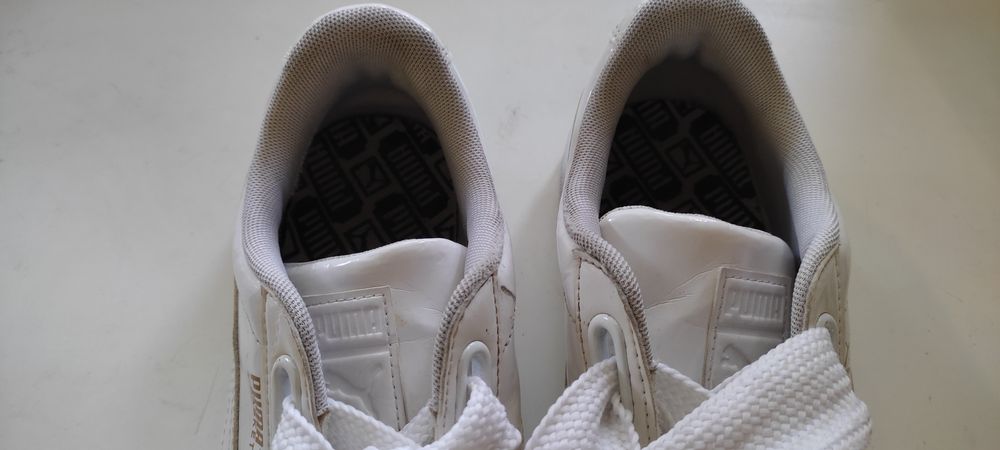 Продам женские кроссовки Puma