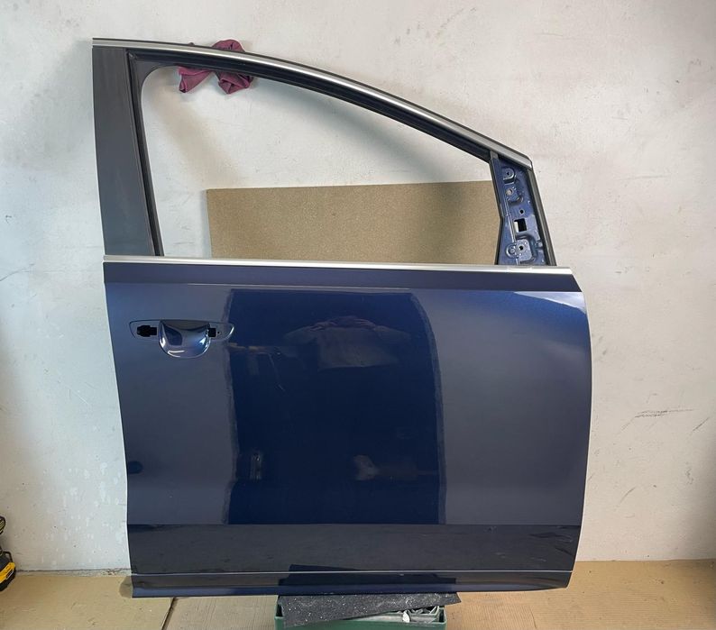 Seat Alhambra II VW Sharan 7N 10-20r Drzwi Prawe Przód Kolor LH5X