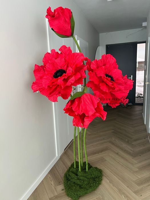 Kwiaty giga giganty z krepy urodziny wvent dekoracja