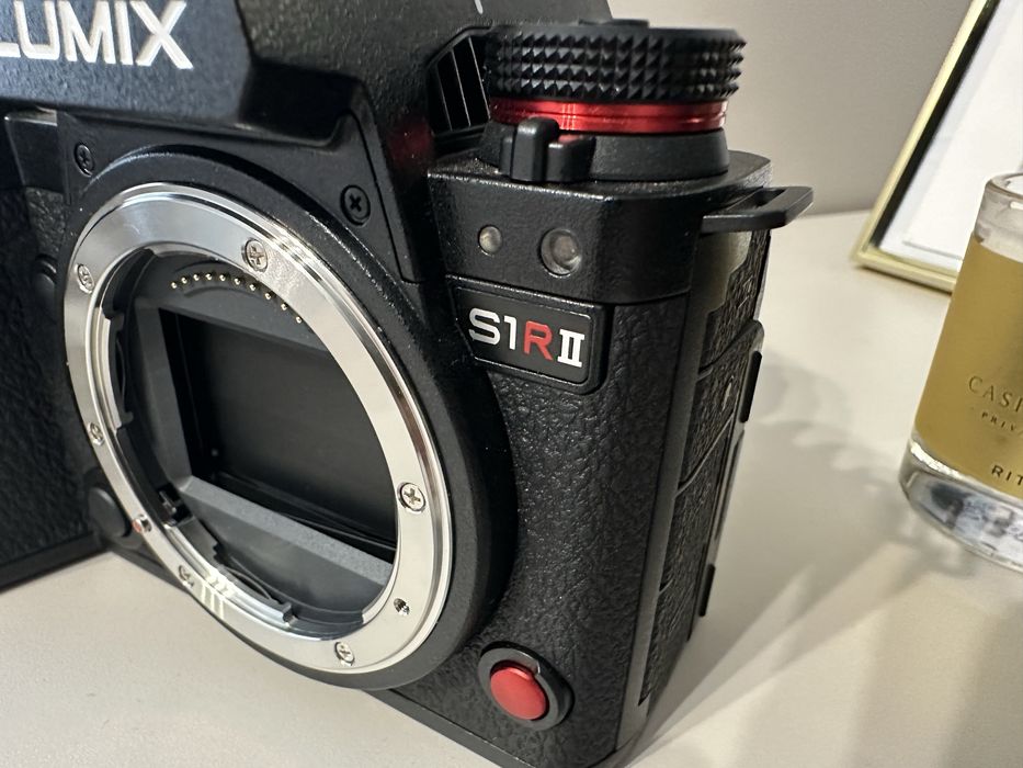 Фотоапарат Lumix S1RII Panasonic