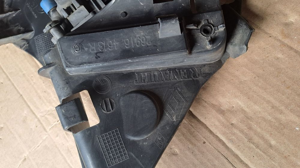 Кронштейн криплення противотуманка Рено Сценік 3