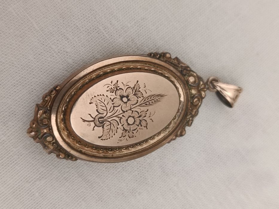 Локет, медальон антикварный.Золото дубле.30 годы