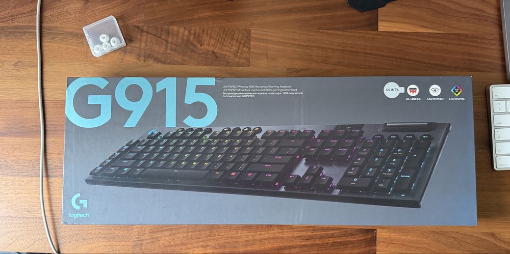 Teclado Logitech G915