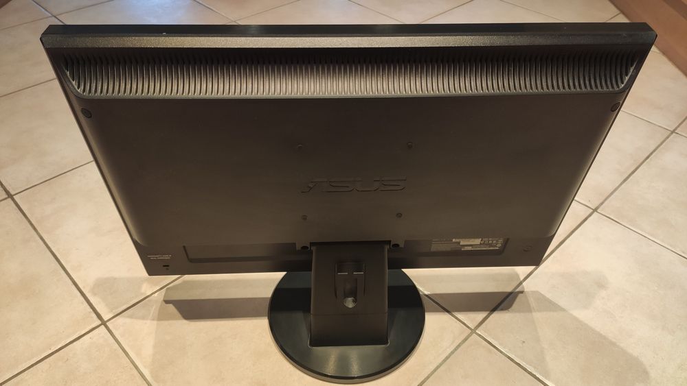 Monitor Asus 22" vw 222s