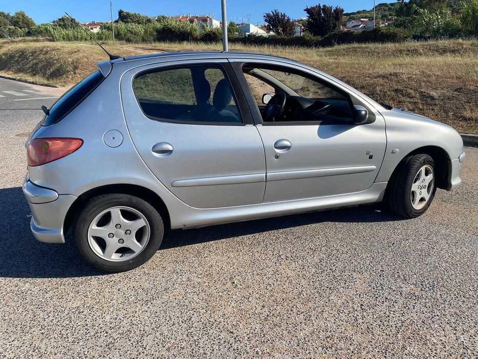 Peugeot 206 1.1 Black and silver edition tecto panoramico