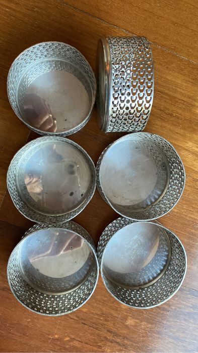 Seis pousa copos antigos em casquinha