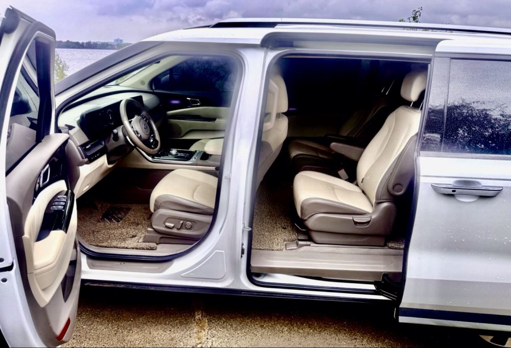 KIA Carnival Dizel. 2021r.