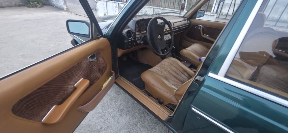Mercedes 240d  w123 — photo 5