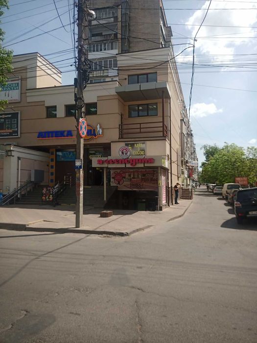 Продам комерційну нерухомість на Ближньому Замості