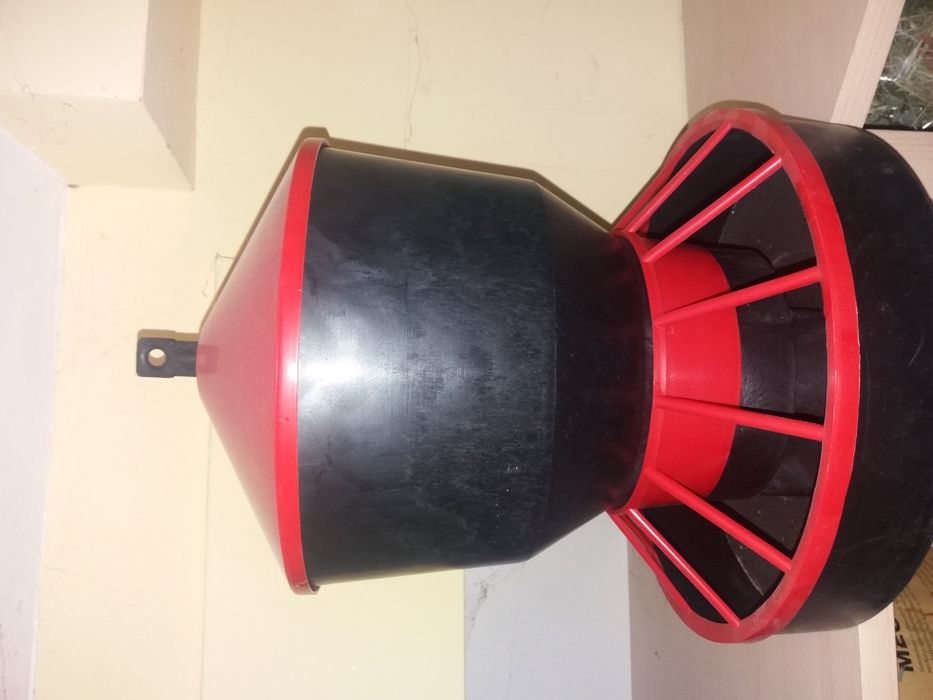 Karmnik 6kg. dla kur, kaczek, pawi, gołębi. WYSYŁAMY