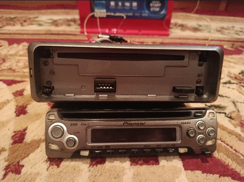 Автомагнитола Pioneer DEH-1600R