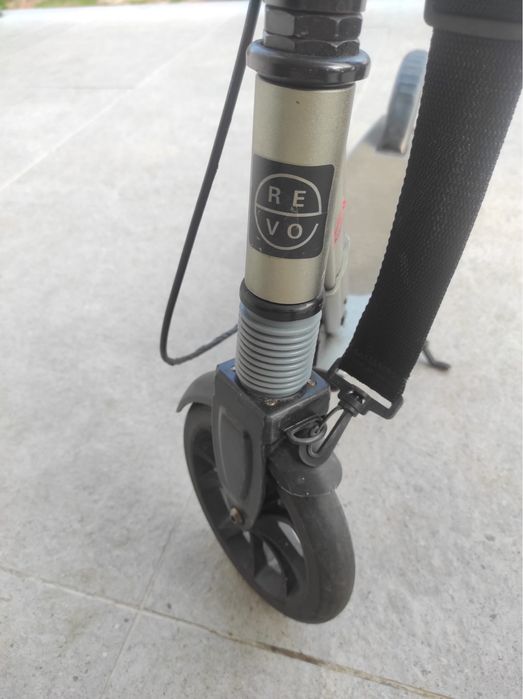 Hulajnoga Revoe Air180