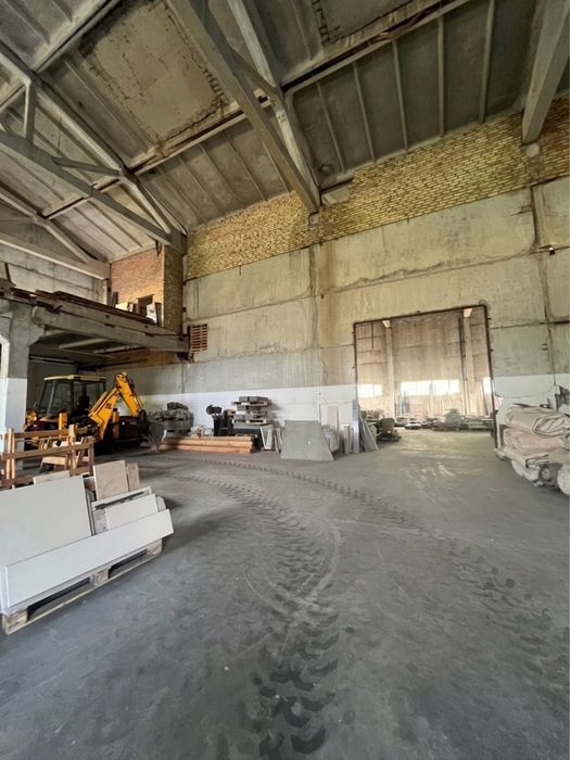 Продаж / Складське приміщення  Иванковский район, Иванков, вул. Пролетарская