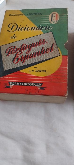 Dicionário de Espanhol - Português, 1977