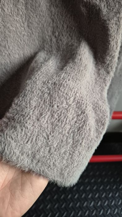 Bardzo ciepły gruby szary szalik szal zimowy