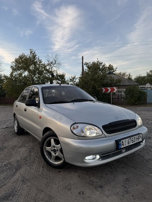 Продам Daewoo Lanos 1.5 бензин